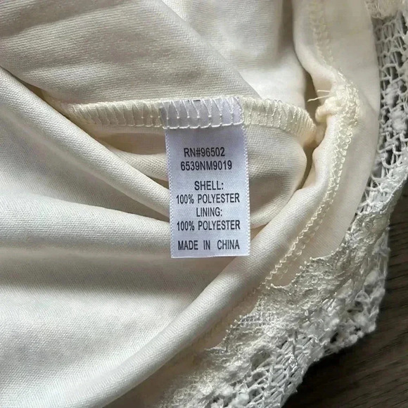 ✨🆕Charming Charlie🆕✨ | White/Ivory Lace  Dress With Sequin - Picture 7 of 8